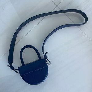 Audette cross body purse (designer in Mexico City)